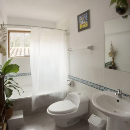 Parwa Guest House
