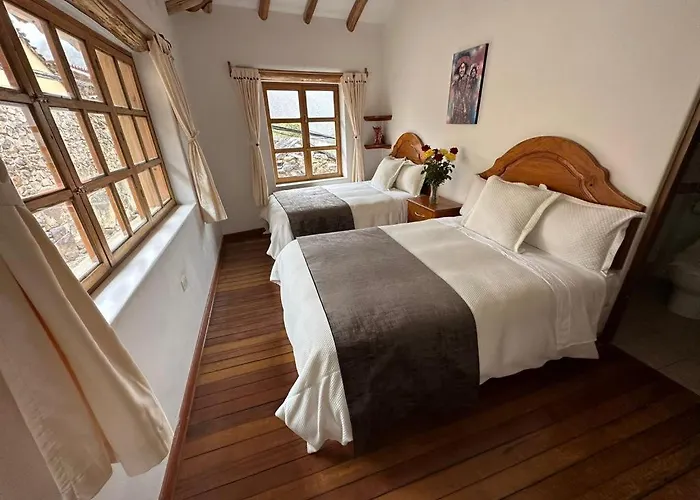 Parwa Guest house 3*