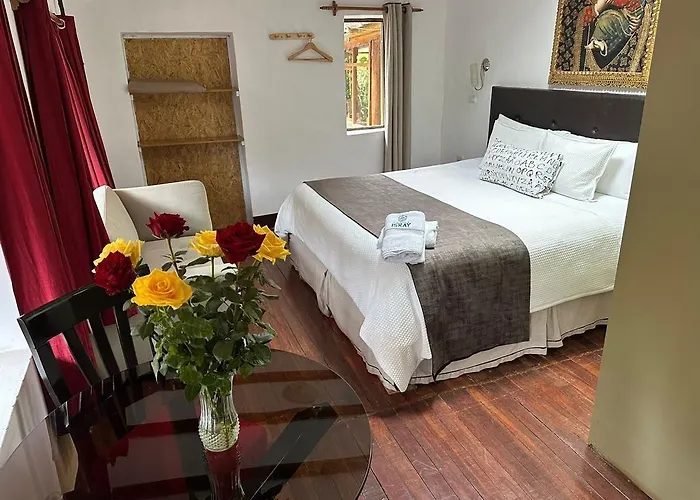 Parwa Guest house 3*