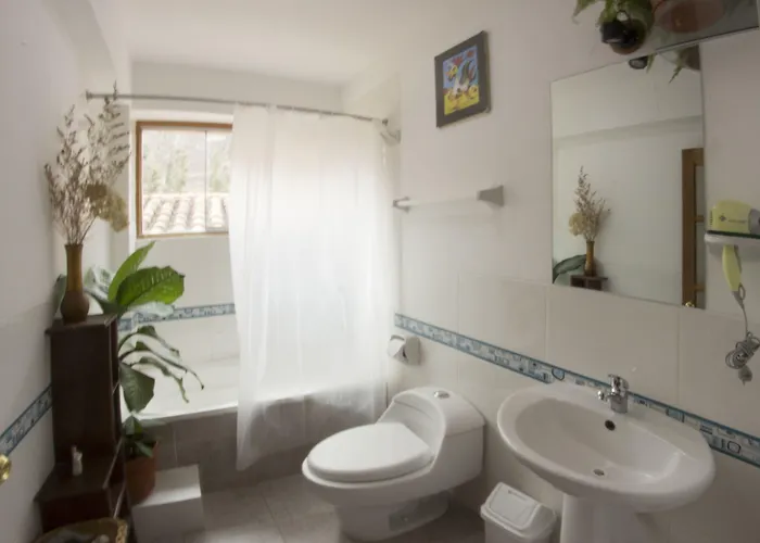 Parwa Guest house 3*